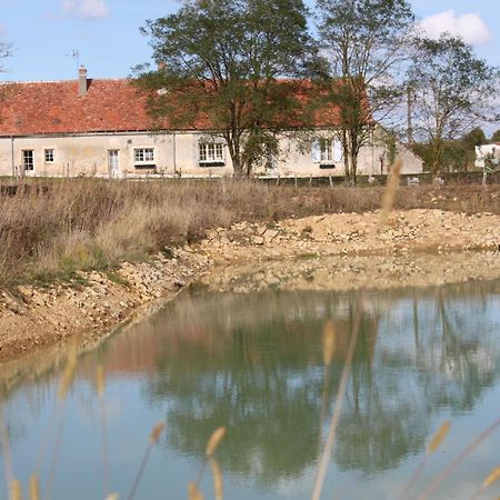 Gite De La Maison Fort Vereaux Екстер'єр фото